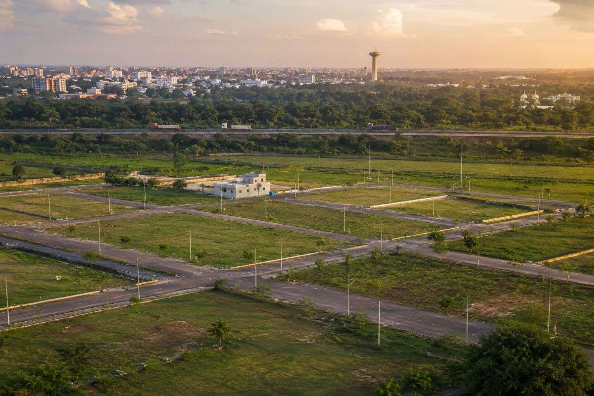 Residential Plots in Dadri