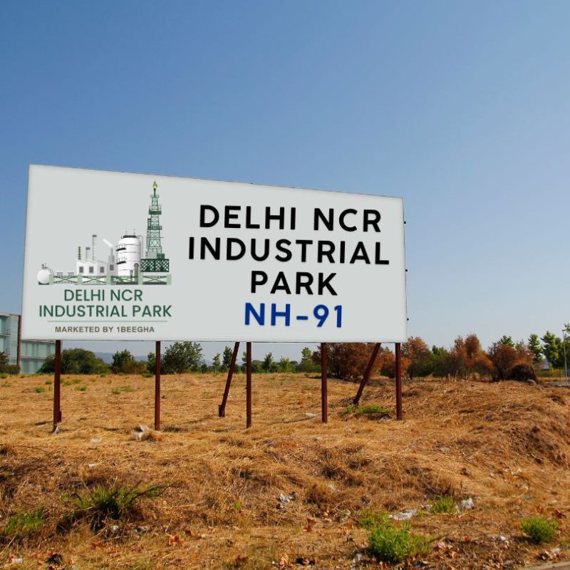 Blue and White Modern Creative Real Estate Social Media Post (8)